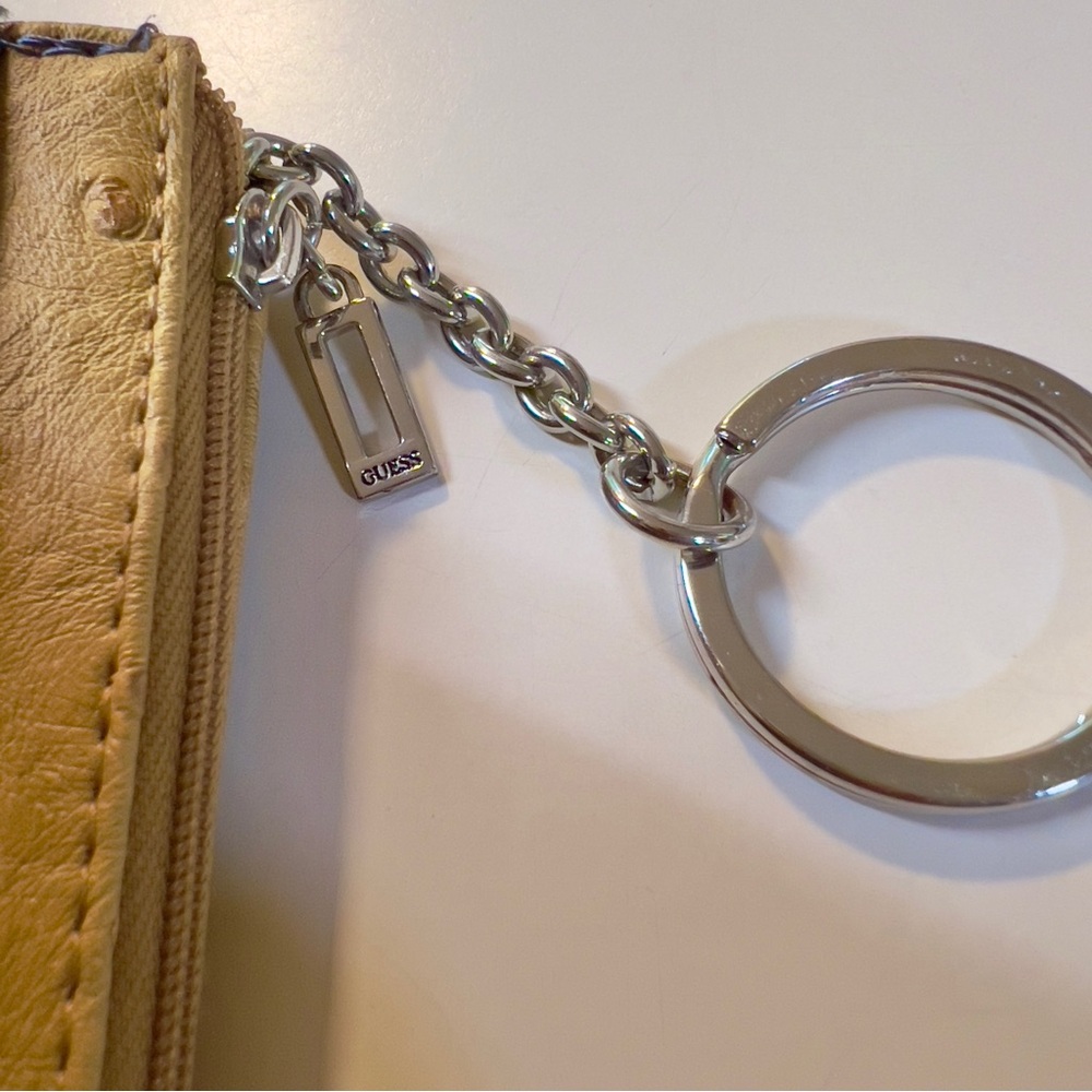 Guess Denim Blue Zipper Closure faux ostrich leather trim Keychain Coins Wallet - Picture 4 of 10